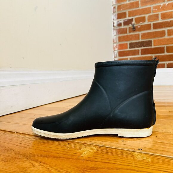 Alice + Whittles Minimalist Rain Boots Womens 9 - Picture 2 of 16